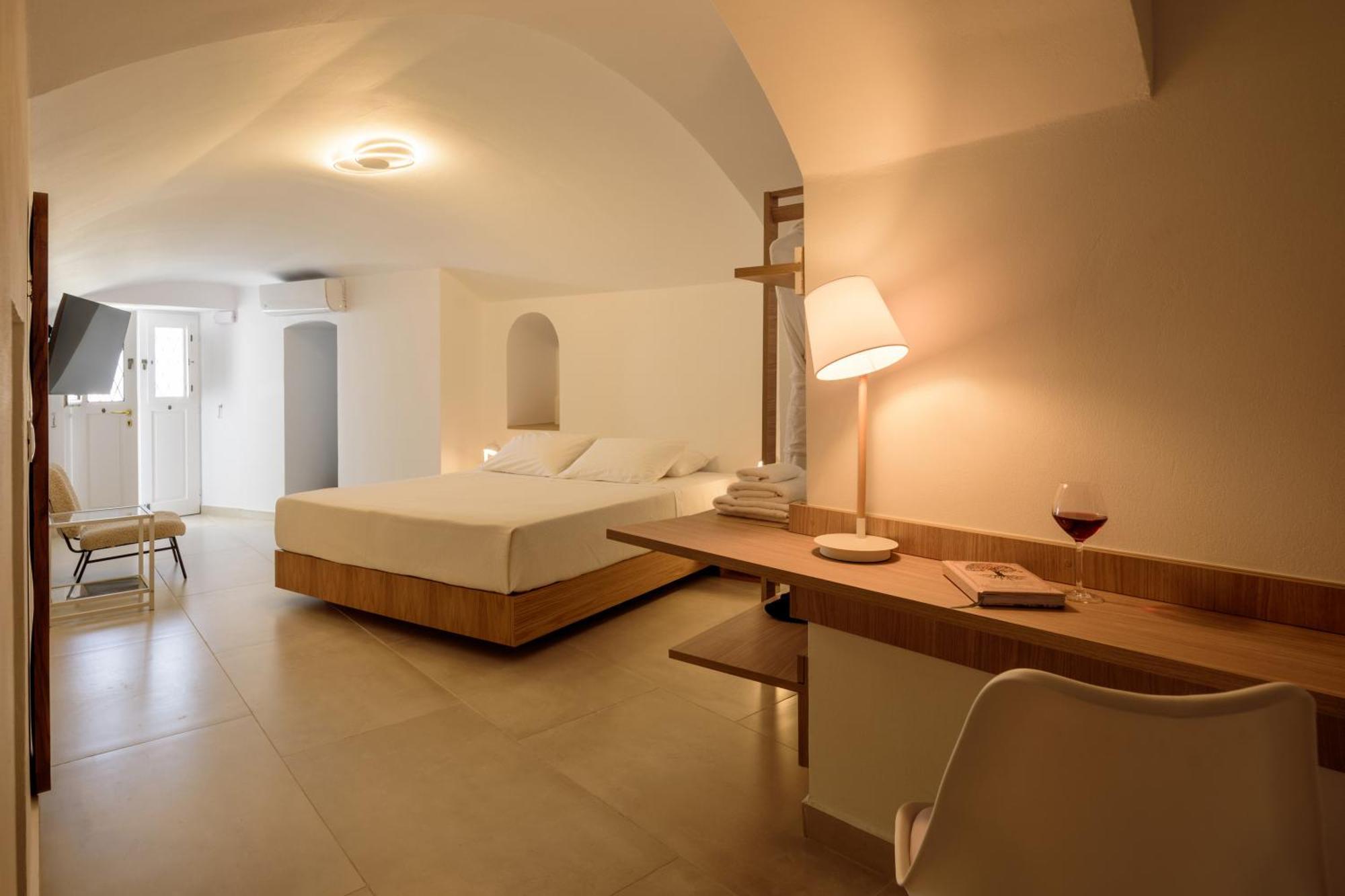 Anemos Family Suites Тира Экстерьер фото